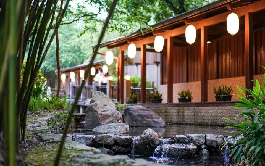 礁溪溫泉公園：森林風呂、湯圍溝公園散步與泡湯筆記