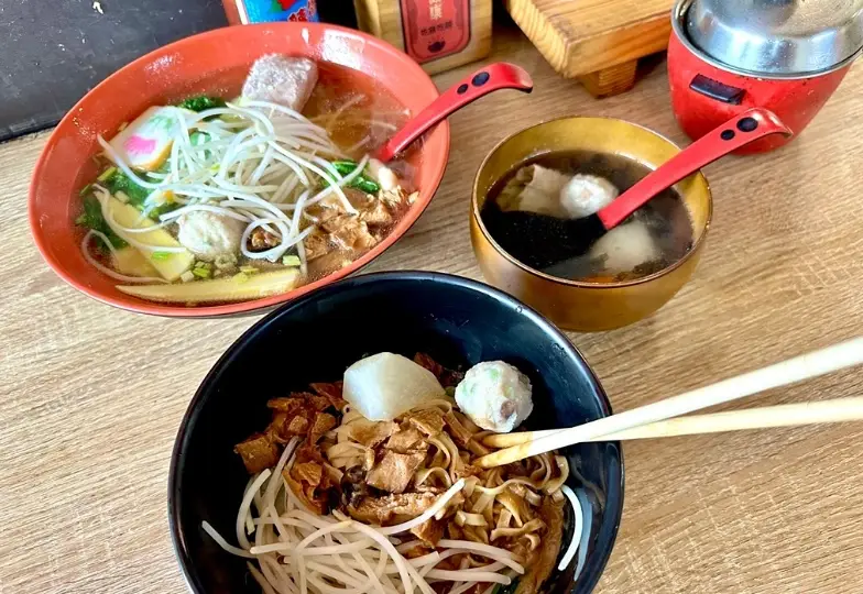 建國市場美食：在地人帶路，必吃攤位與點餐祕訣